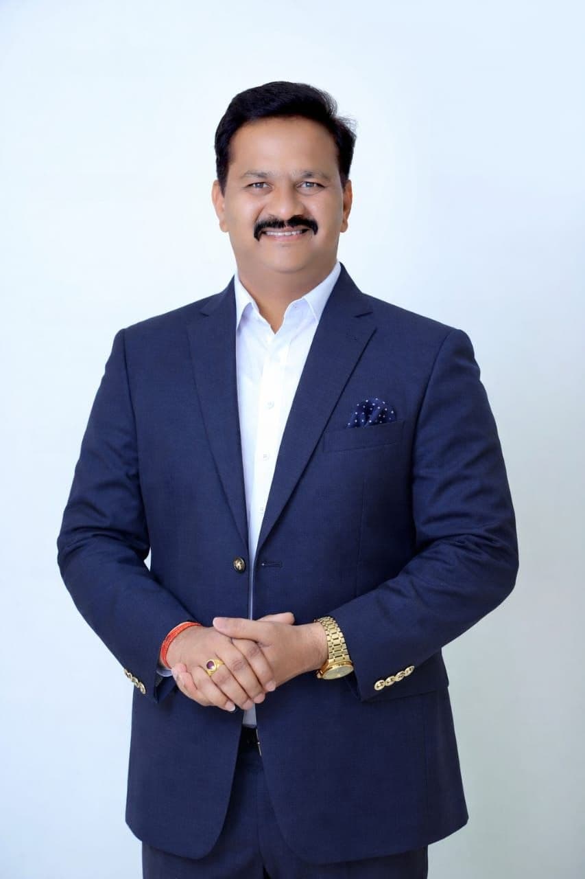 Hon. Shri. Abhijit Patil — Chairman
